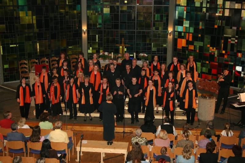 bigimg_Joyful Voices_062.JPG